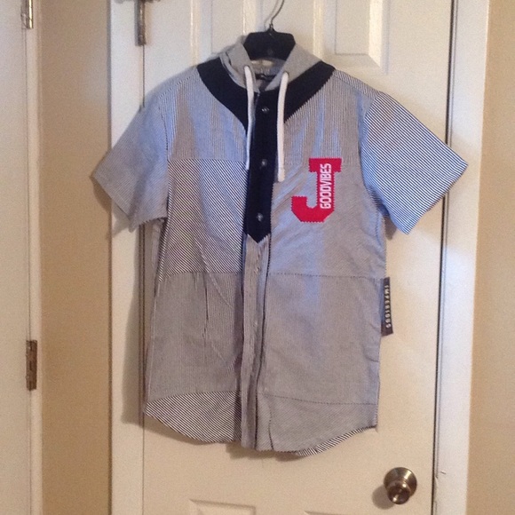 unbranded Other - Striped hooded shirt with black/ red accents Sz: M